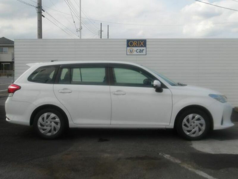 COROLLA FIELDER