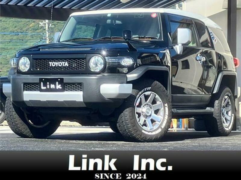 TOYOTA FJ CRUISER