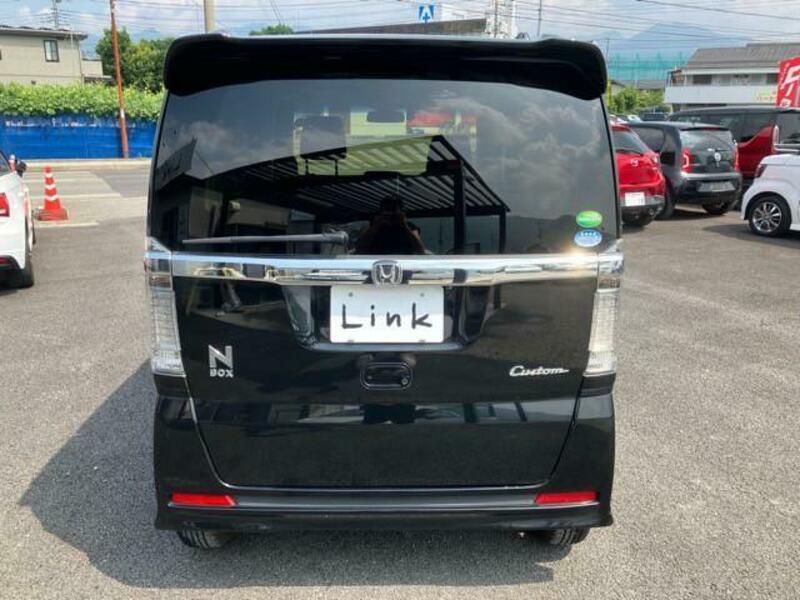 N BOX CUSTOM