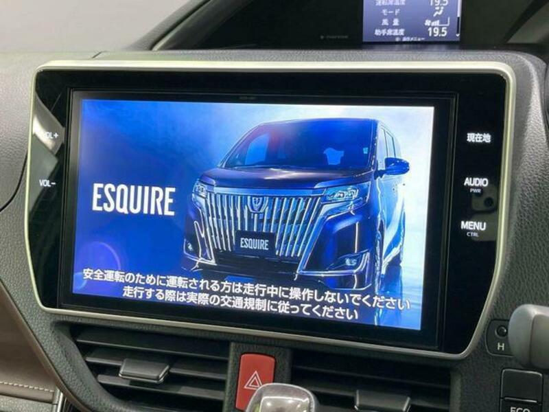 ESQUIRE