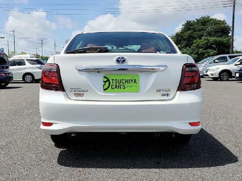 COROLLA AXIO