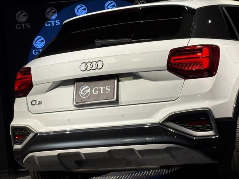 Q2