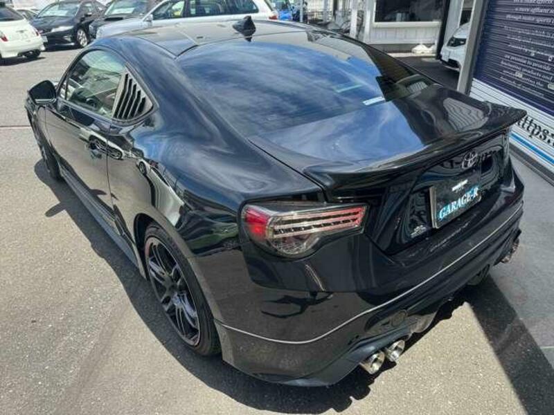 86