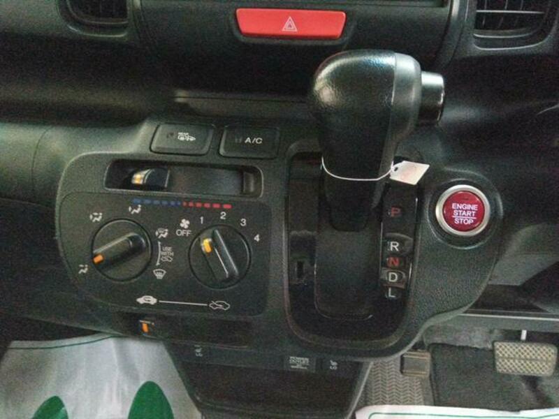 N BOX PLUS