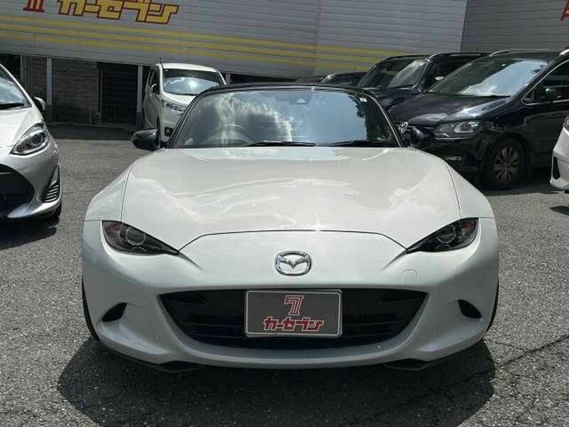 ROADSTER