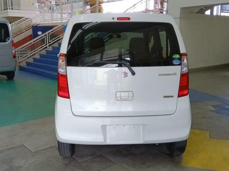 WAGON R