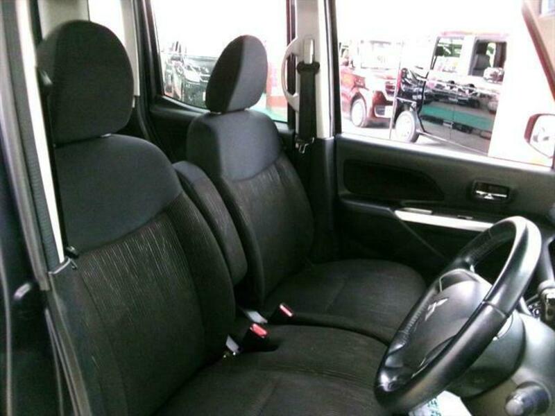 EK SPACE CUSTOM