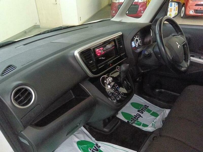 EK SPACE CUSTOM