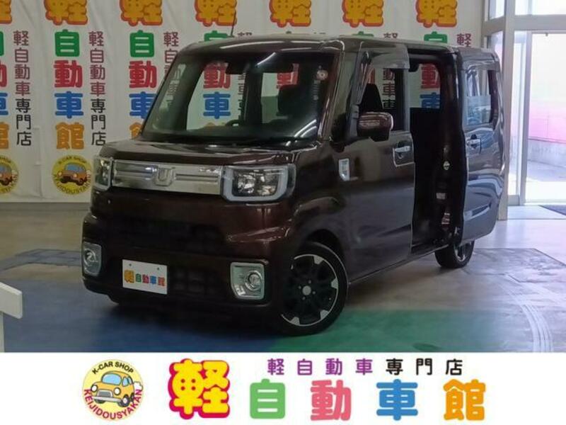 DAIHATSU WAKE