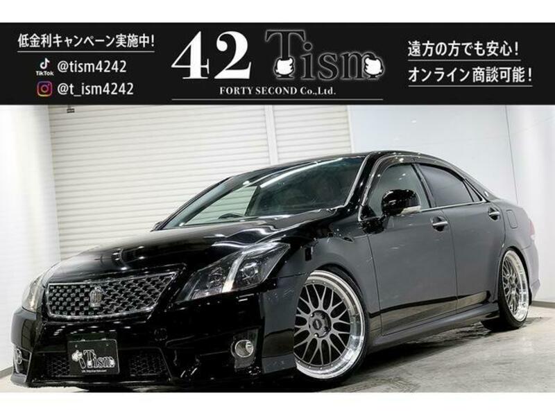 TOYOTA CROWN