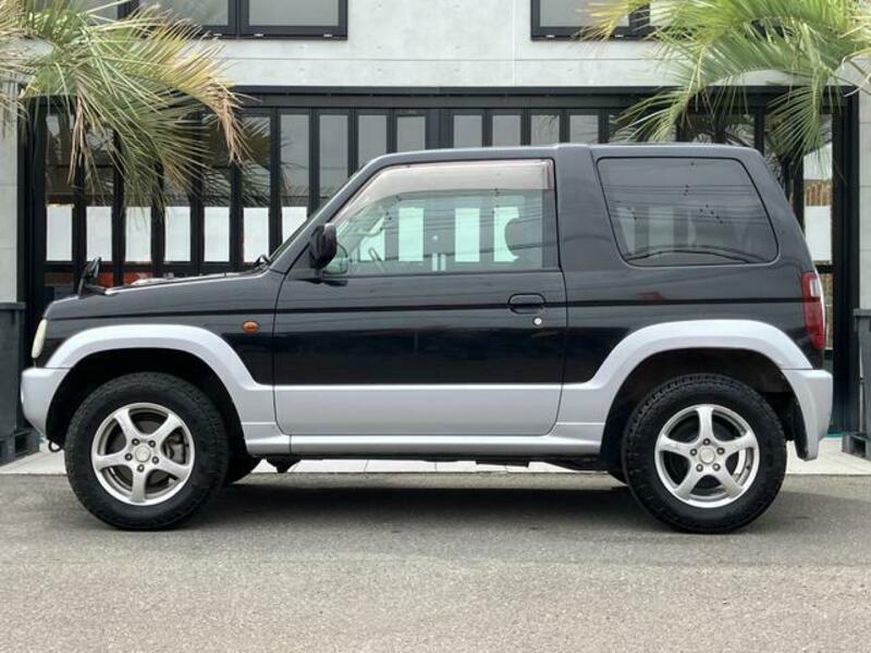 PAJERO MINI