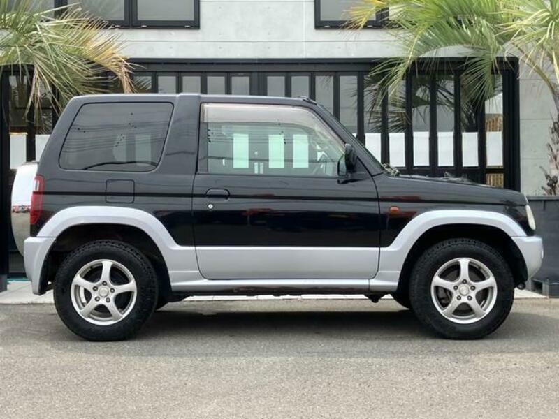 PAJERO MINI
