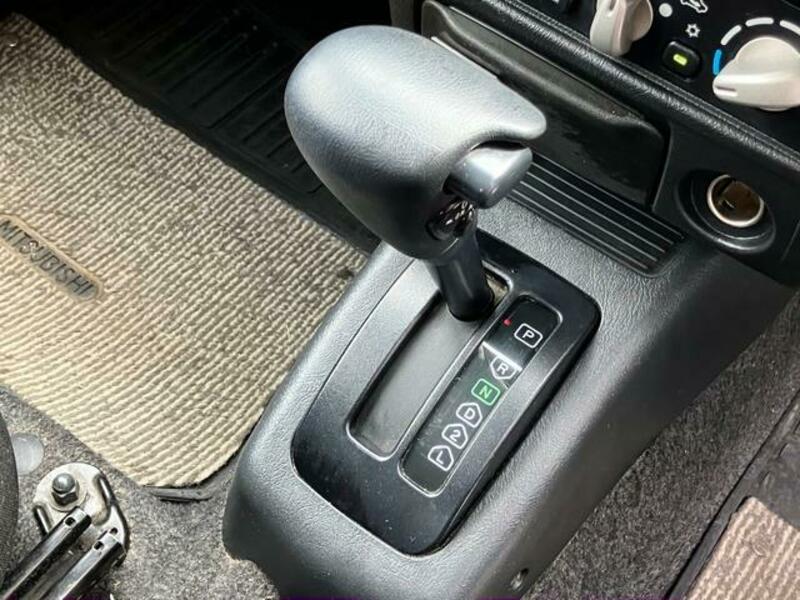 PAJERO MINI