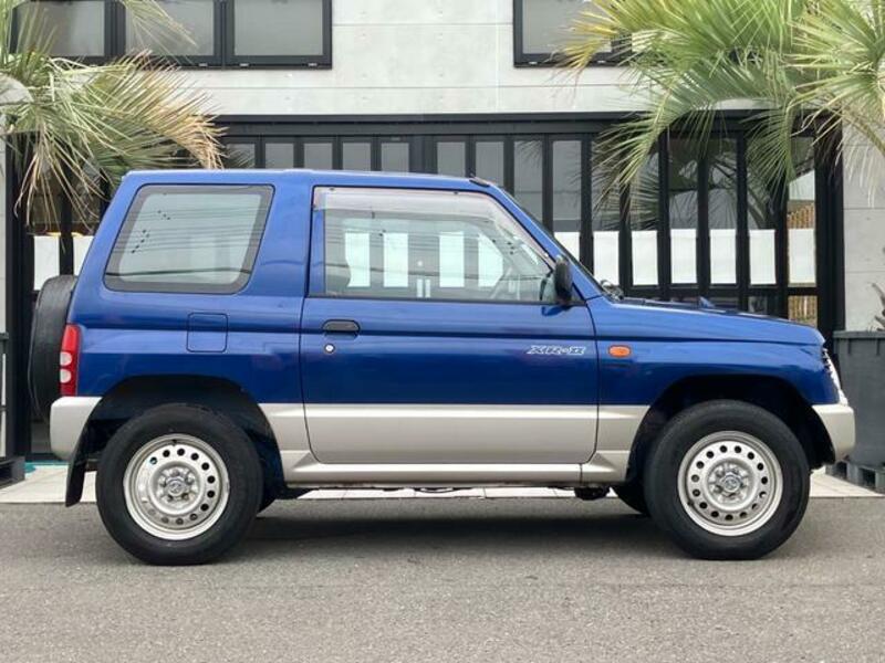 PAJERO MINI