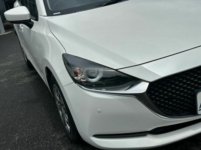 MAZDA2