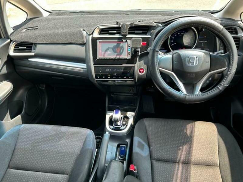 FIT HYBRID