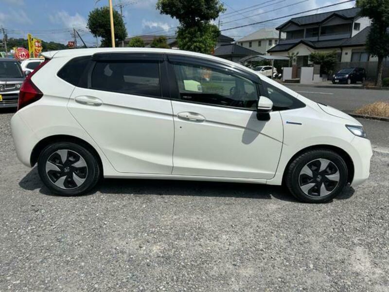 FIT HYBRID