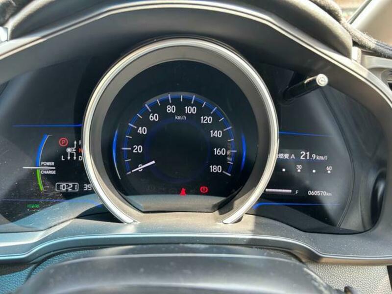 FIT HYBRID