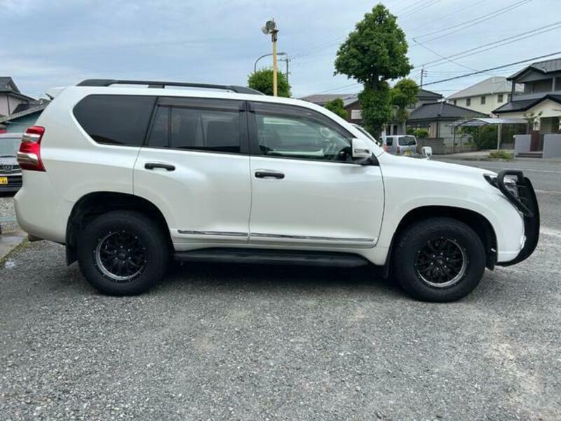 LAND CRUISER PRADO