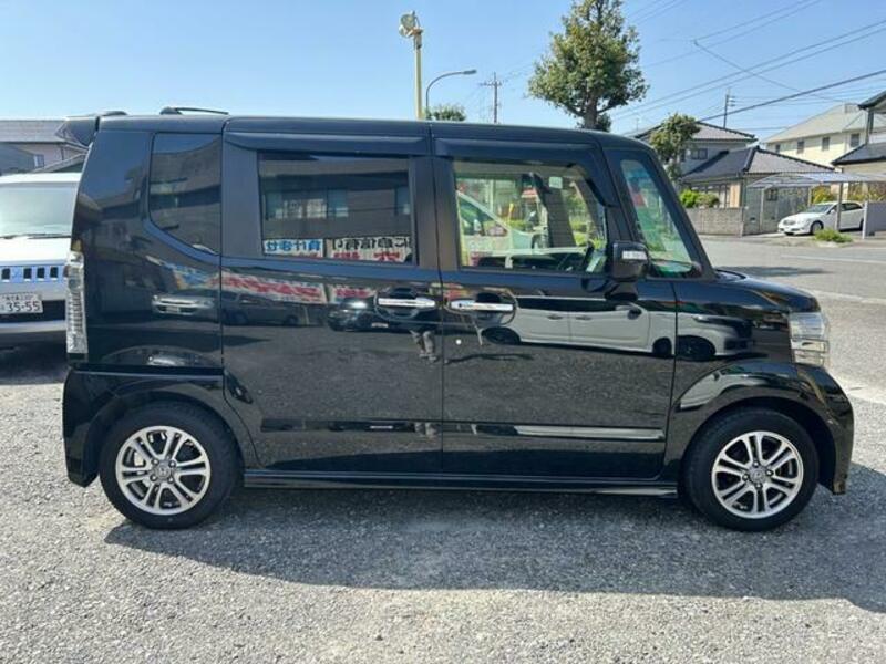 N BOX CUSTOM