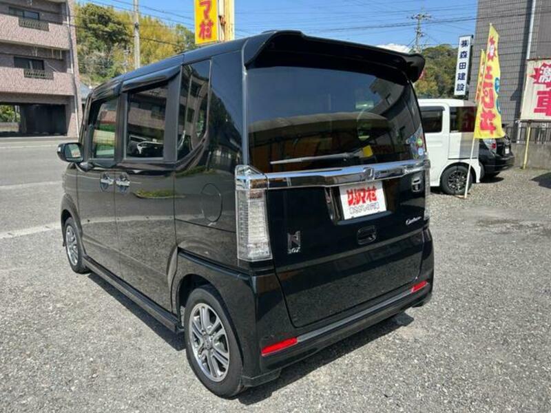 N BOX CUSTOM