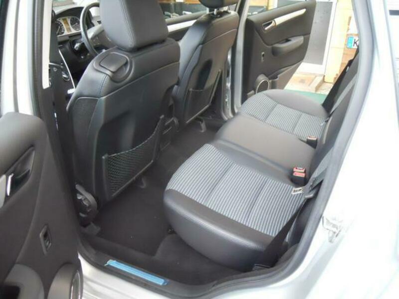 B-CLASS