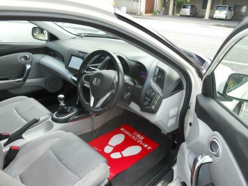 CR-Z