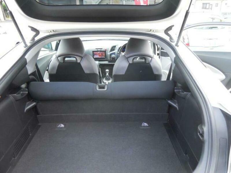 CR-Z