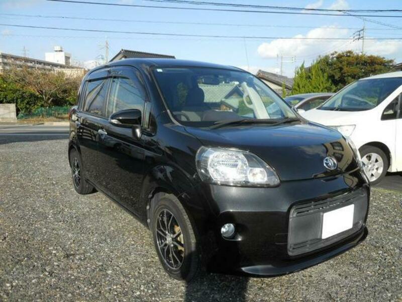 TOYOTA PORTE