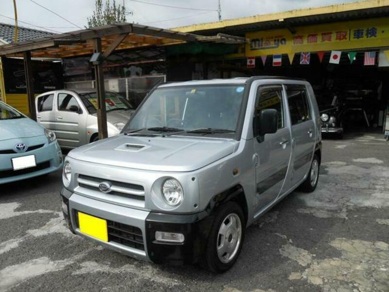 DAIHATSU NAKED