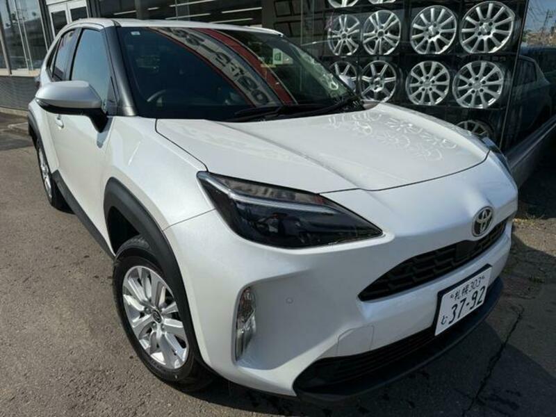 TOYOTA YARIS CROSS