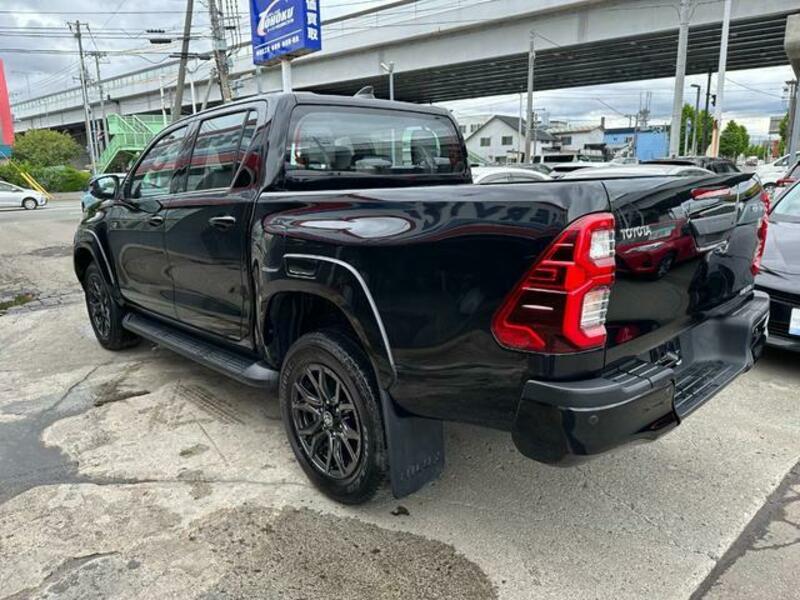 HILUX