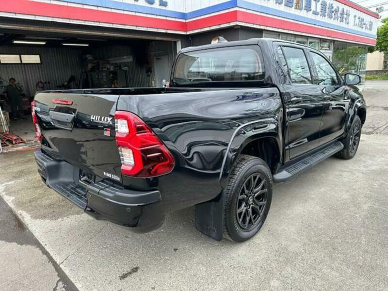 HILUX