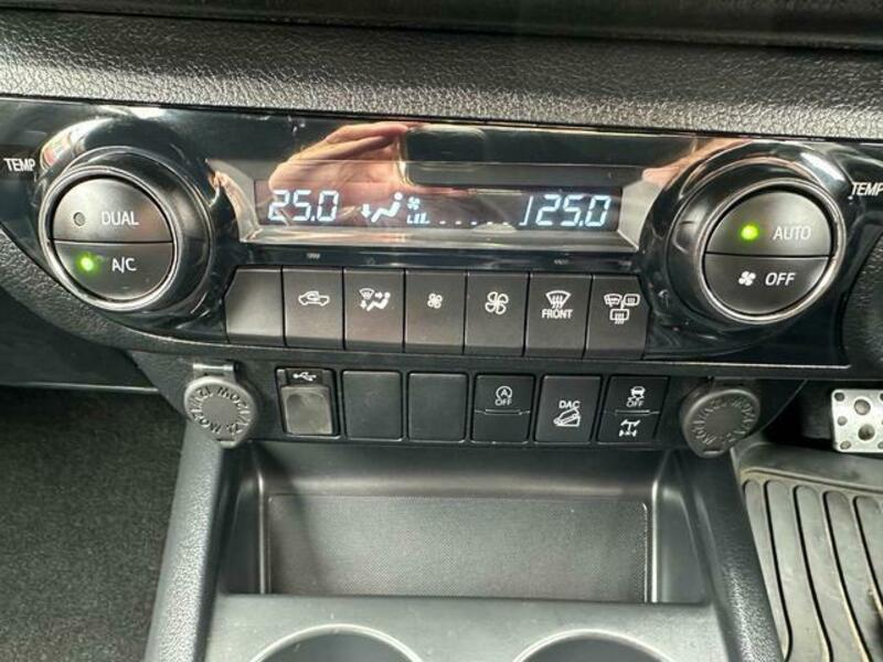 HILUX