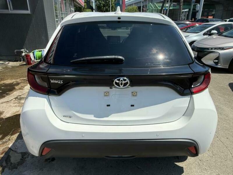 YARIS