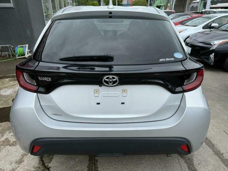 YARIS