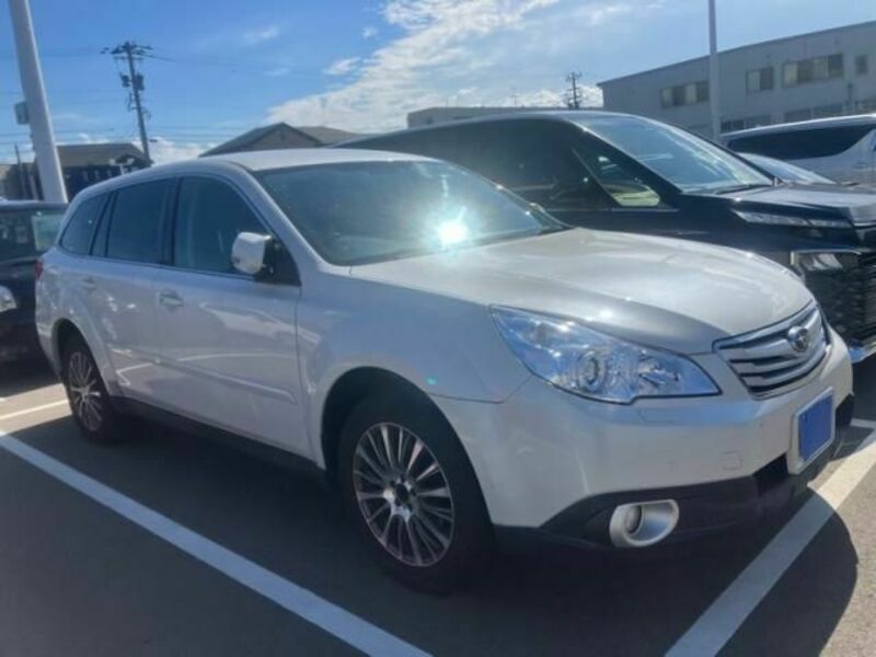 LEGACY OUTBACK