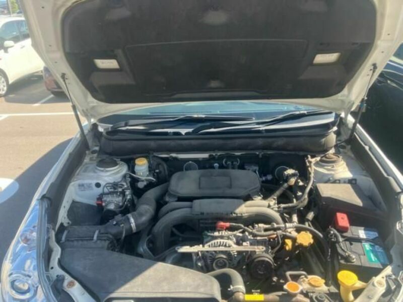 LEGACY OUTBACK