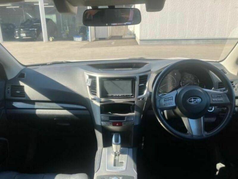 LEGACY OUTBACK