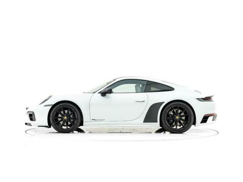 911