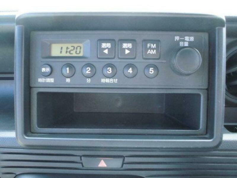 N-VAN