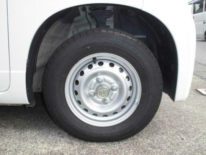 N-VAN