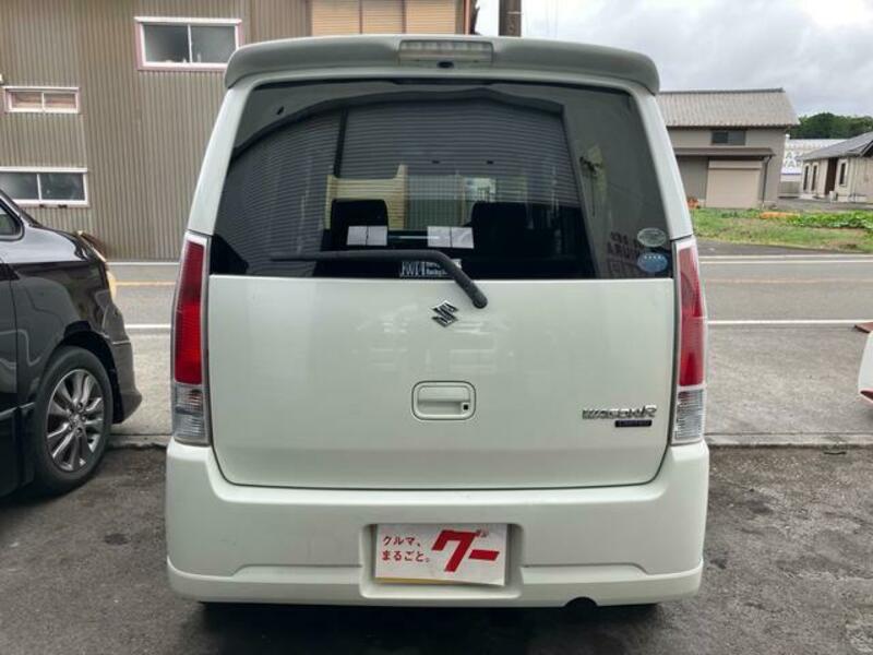 WAGON R