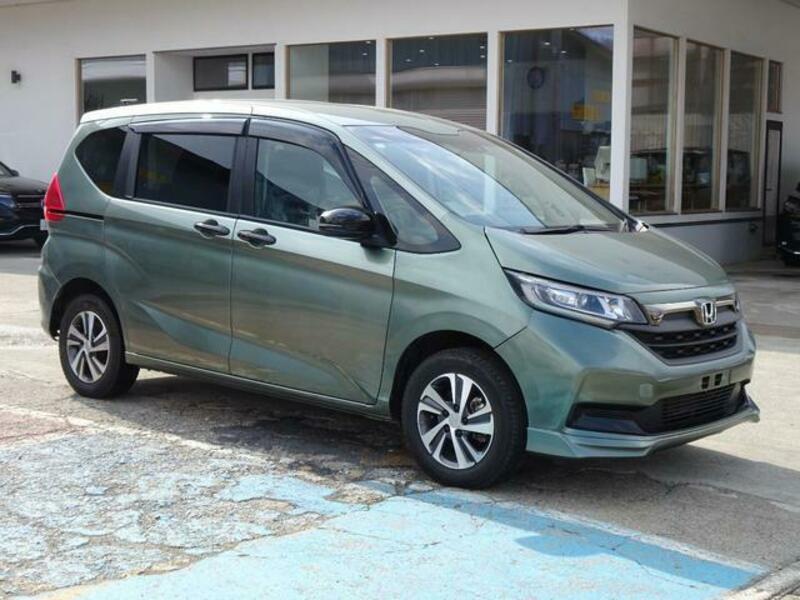 HONDA FREED HYBRID