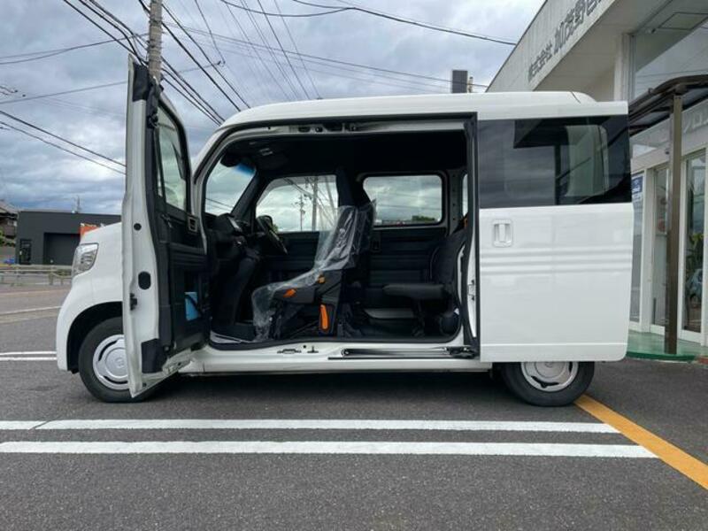 N-VAN