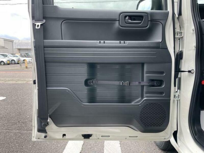 N-VAN