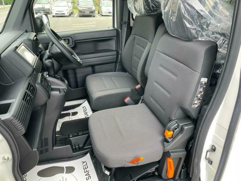 N-VAN