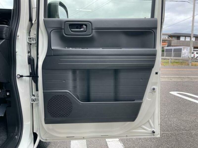 N-VAN