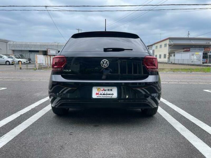 POLO