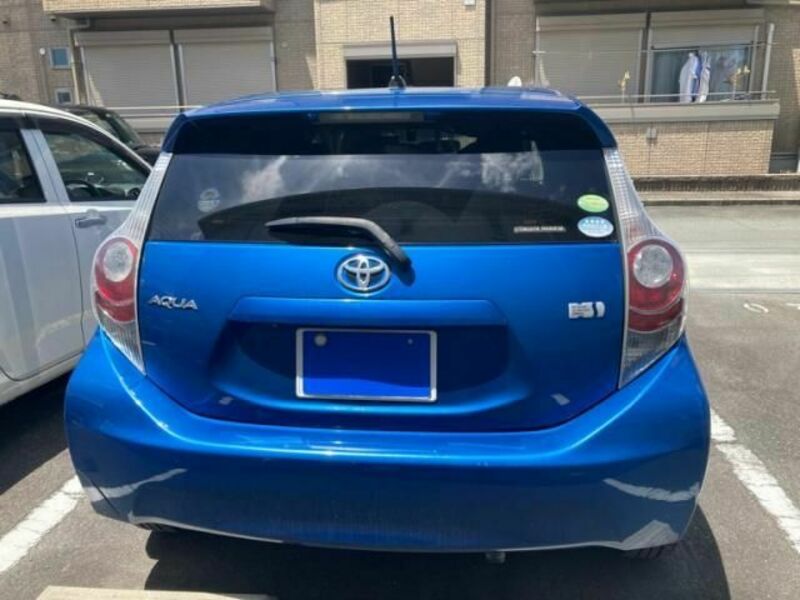 AQUA